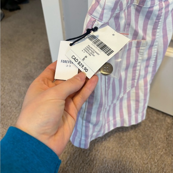 Forever 21 Striped Short Overalls NWT - Picture 3 of 3
